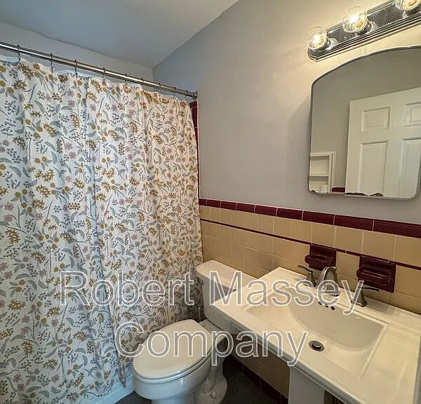 2079 Douglass Blvd #1 — Photo 10