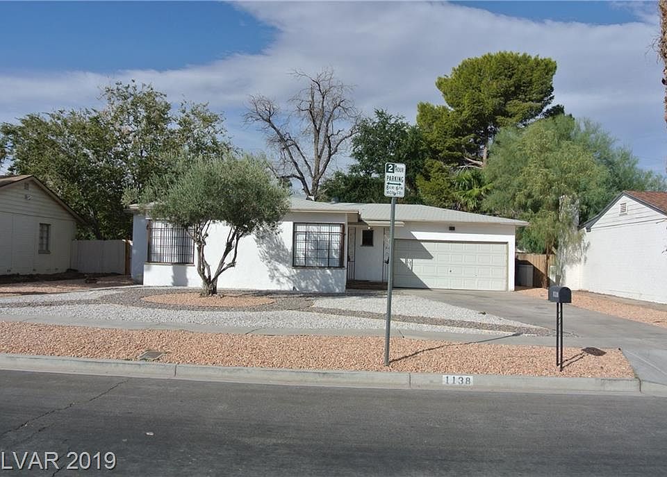 1st image of 1138 Westwood Dr
