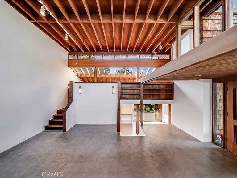 1625 Catalina — Photo 13