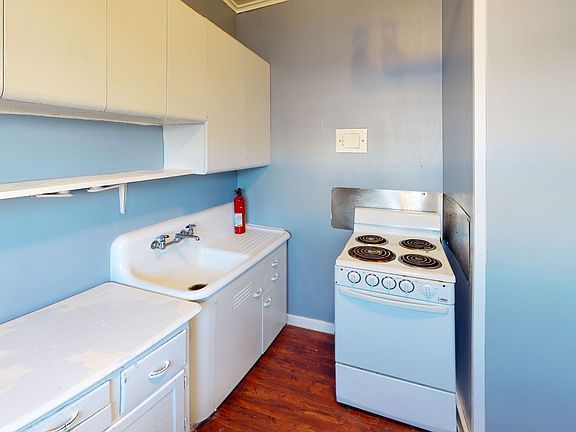 5th image of 400 Cushman St #9