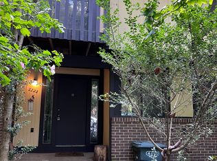 2222 Glencourse Ln, Reston, VA 20191