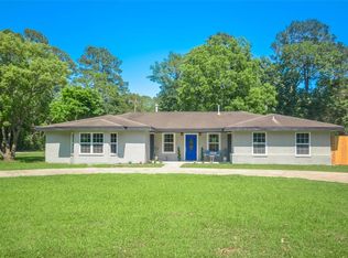 5301 Sycamore Dr, Dickinson, TX 77539