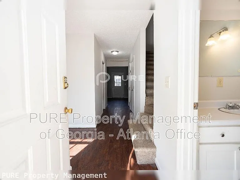 772 Rogers Way SW — Photo 3