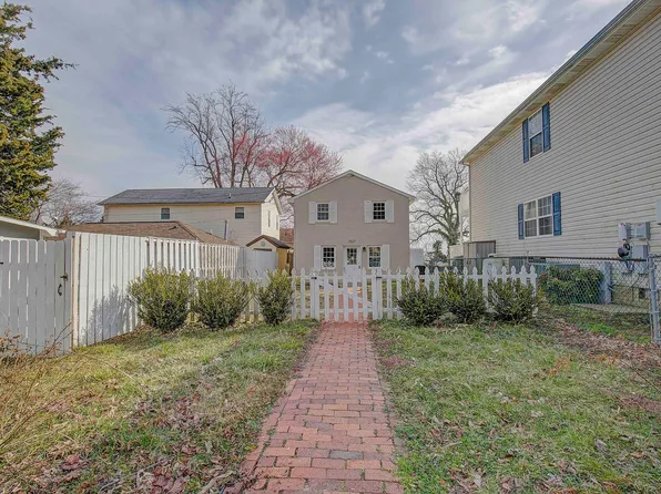 7537 C St, Chesapeake Beach, MD 20732