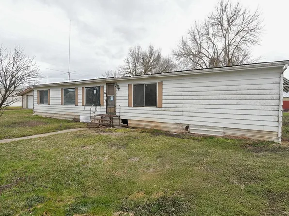 204 E Oak St, Saint John, WA 99171