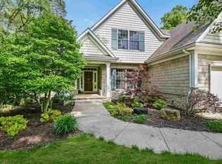 6859 Little Cabin Rd, Bettendorf, IA 52722