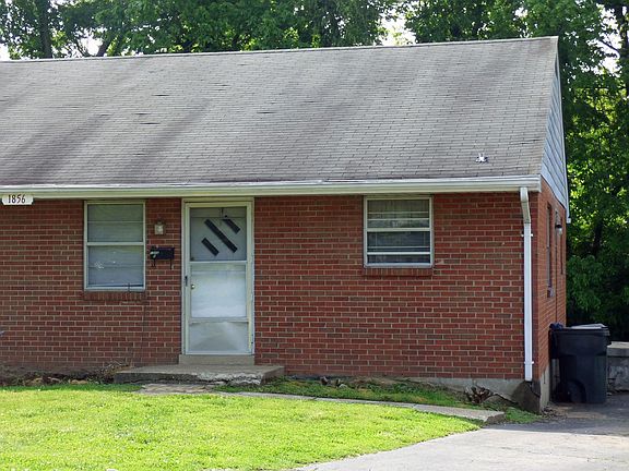 2nd image of 1856 Chatsworth Dr #B