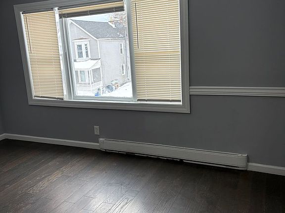 4th image of 1326 8th Ave #2