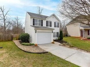 11 Apple Ridge Ct, Greensboro, NC 27406