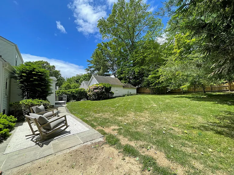 48 Hilton St — Photo 20