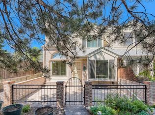 7703 S Cove Cir, Centennial, CO 80122