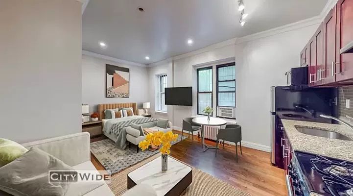 1st image of 346 E 76th St #2A