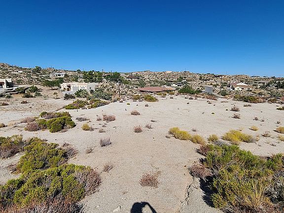 2nd image of 56979 Plaza Del Amigo