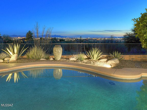 3rd image of 6830 E Loma Del Bribon