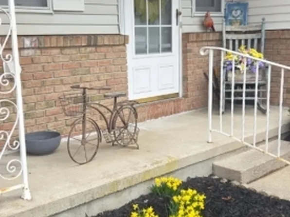 103 Brook Dr, Hackettstown Town, NJ 07840