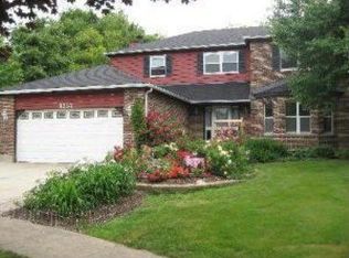 1357 River Oak Dr, Naperville, IL 60565