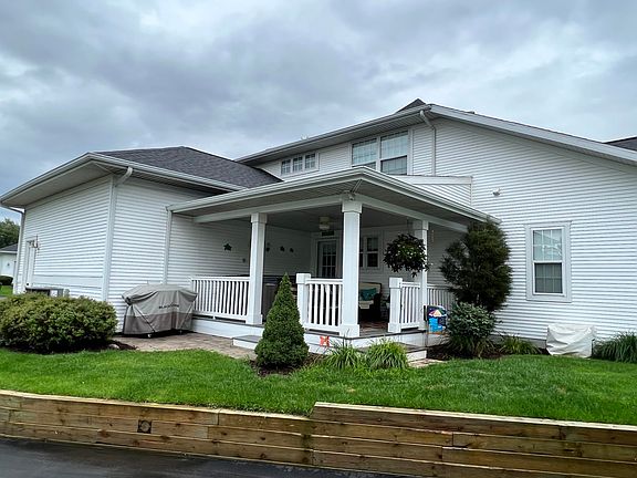 3rd image of 2190 Boardwalk Ct #13