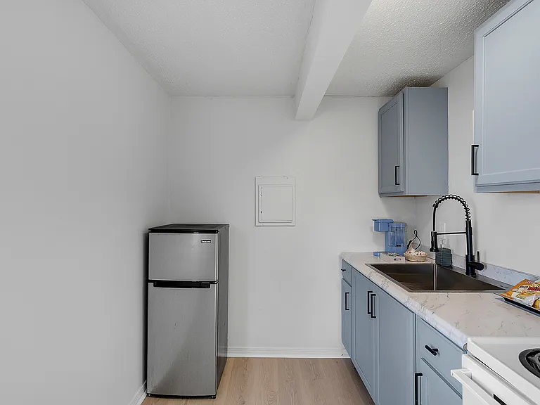 31-33 Fern Ave #31-B-102 — Photo 15