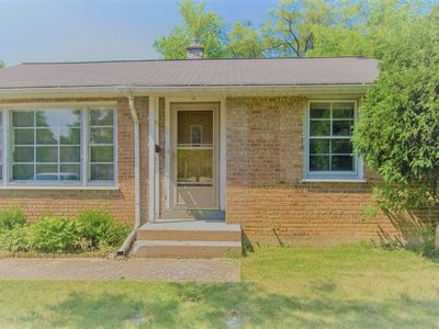 656 E Palatine Rd, Palatine, IL, 60074