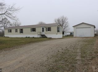 2327 263rd Ave, Fort Madison, IA 52627