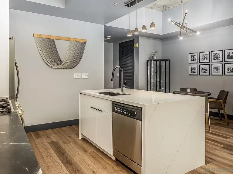 1050 Island Ave #105 — Photo 5