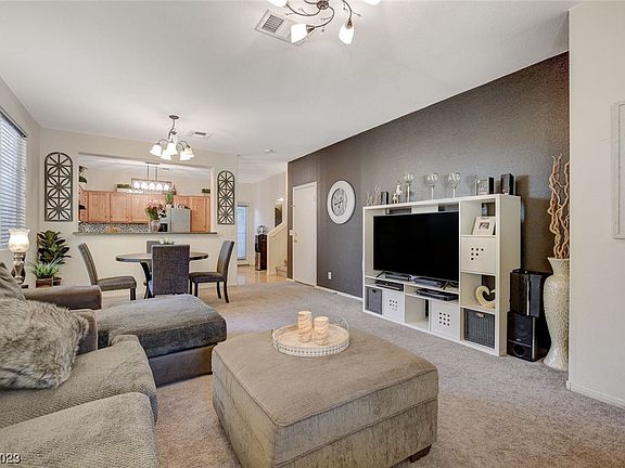 3rd image of 7691 Park Village Pl