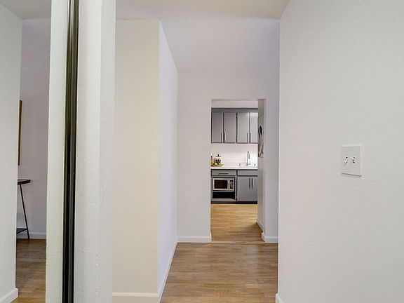4th image of 505 Cypress Point Dr Unit 286