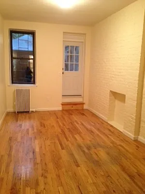 Rented by City Connections Realty | media 18