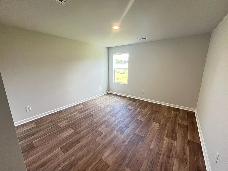 190 Birchwood Dr — Photo 16