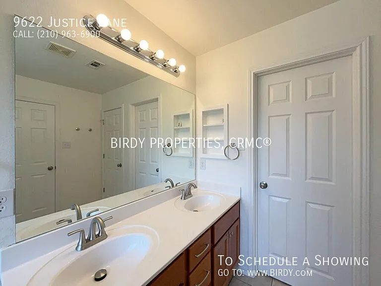 9622 Justice Ln — Photo 22