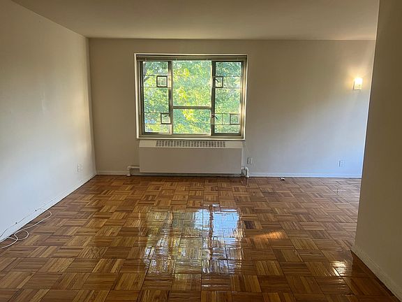 2nd image of 190-17 69th Ave Floor 3