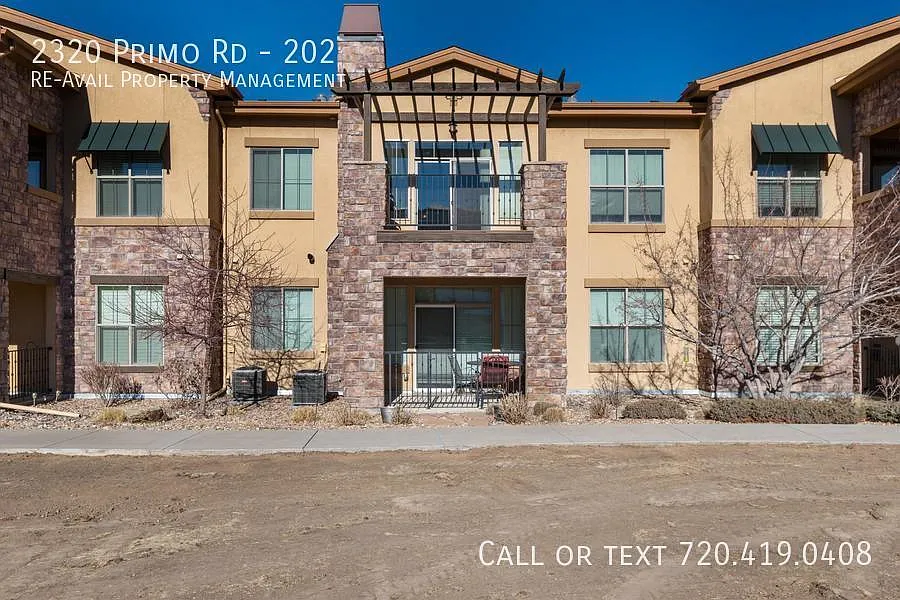 Building Photo - 2320 Primo Rd #202