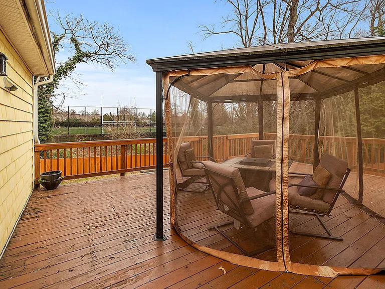 6138 Beachway Dr — Photo 44
