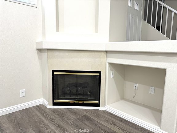 3rd image of 88 Mission Ct