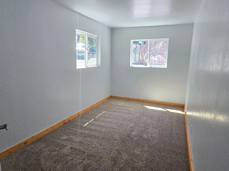 10660 Valencia Rd — Photo 11