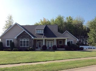 4454 Darlington Ct, Ashtabula, OH 44004