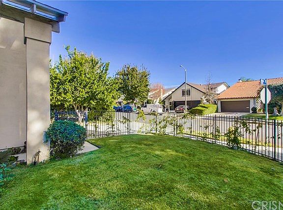 3rd image of 5503 Voletta Pl