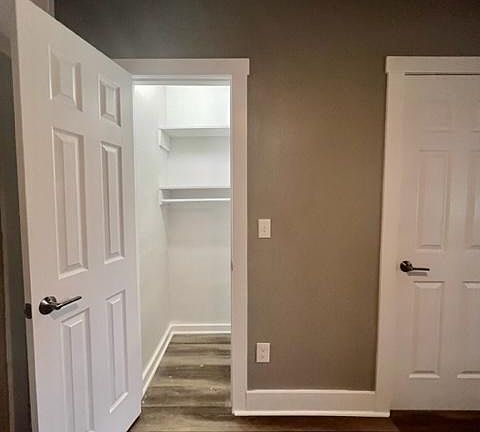 5th image of 1617 10th Ave APT 4