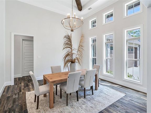 3rd image of 5045 Twin River Pl