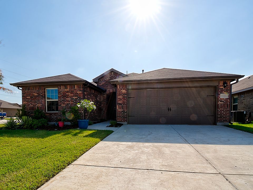 1st image of 5103 Knob Hill Dr