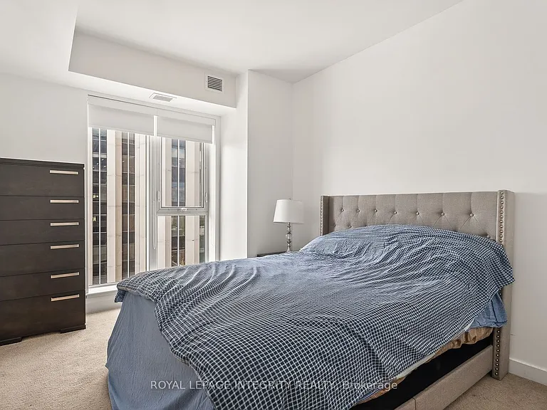 40 Nepean St #2102 — Photo 25