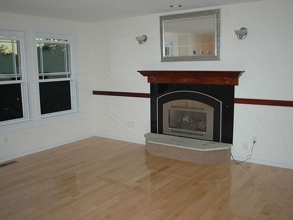 upstairs gas fireplace
