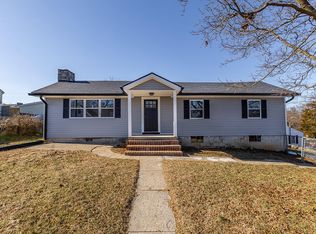 215 Harmon St, Paris, KY 40361