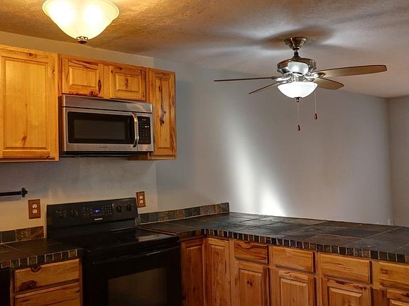 2nd image of 76 NW 33rd Pl Unit D