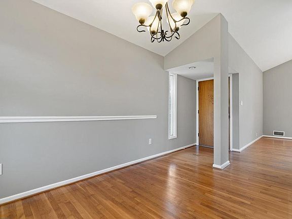 3rd image of 8336 Carnegie Dr