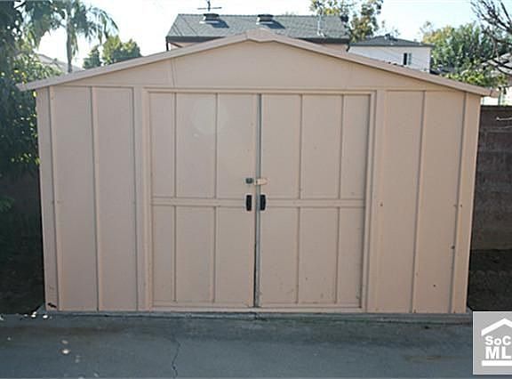 3rd image of 5124 Minturn Ave