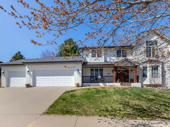 762 Thornwood Dr, Dubuque, IA 52003