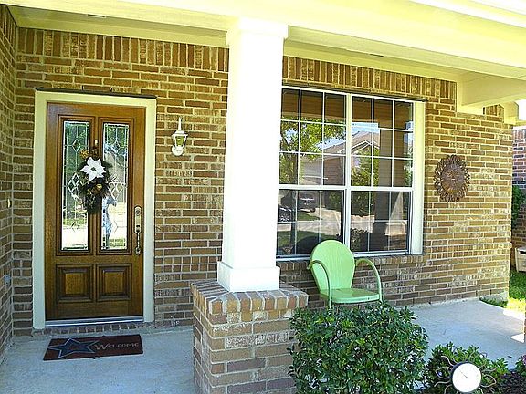 3rd image of 15010 Sierra Sunset Dr