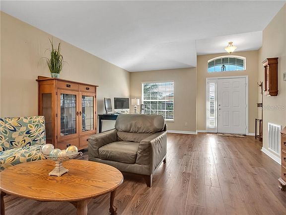 5th image of 4122 Bedford Ave