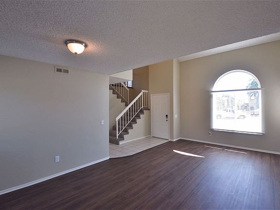 2nd image of 790 W Grovewood Ave